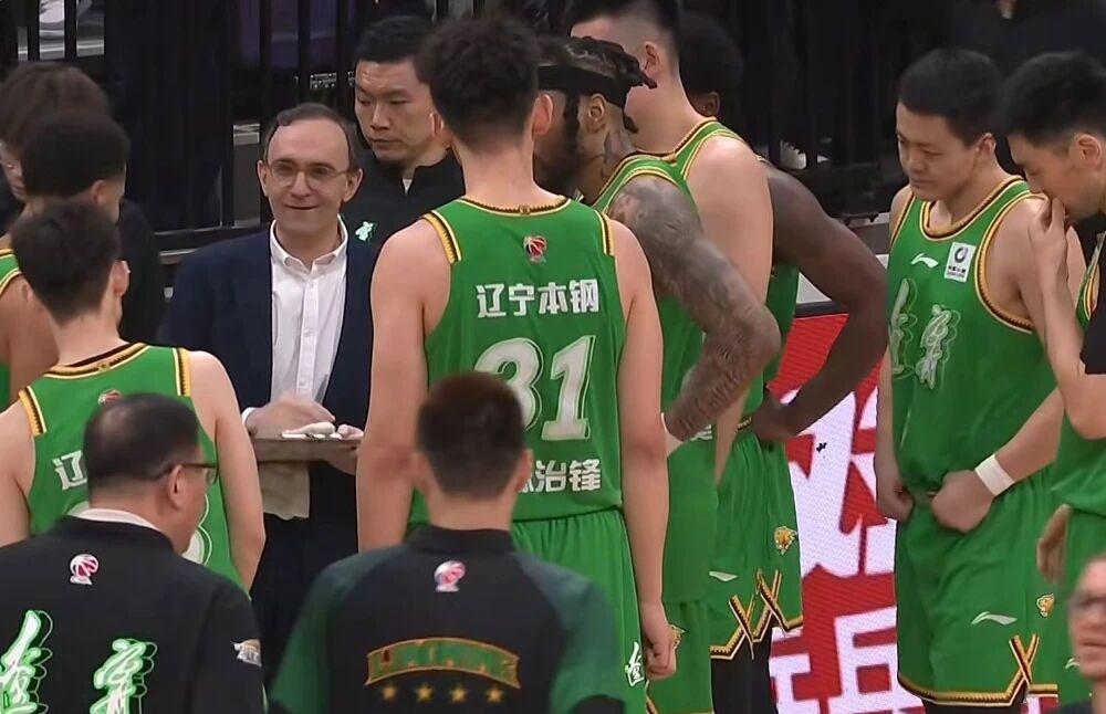 TA：比利时中场和边锋储备足但缺攻坚中锋，卢卡库仍十分重要