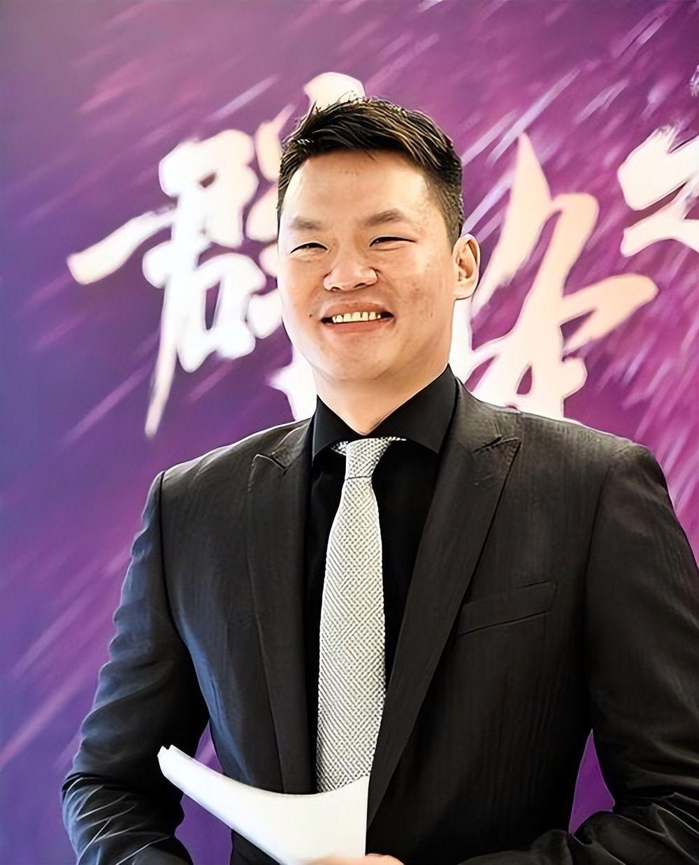 曼联仍有机会签巴尔德，巴萨最后时刻愿听取报价